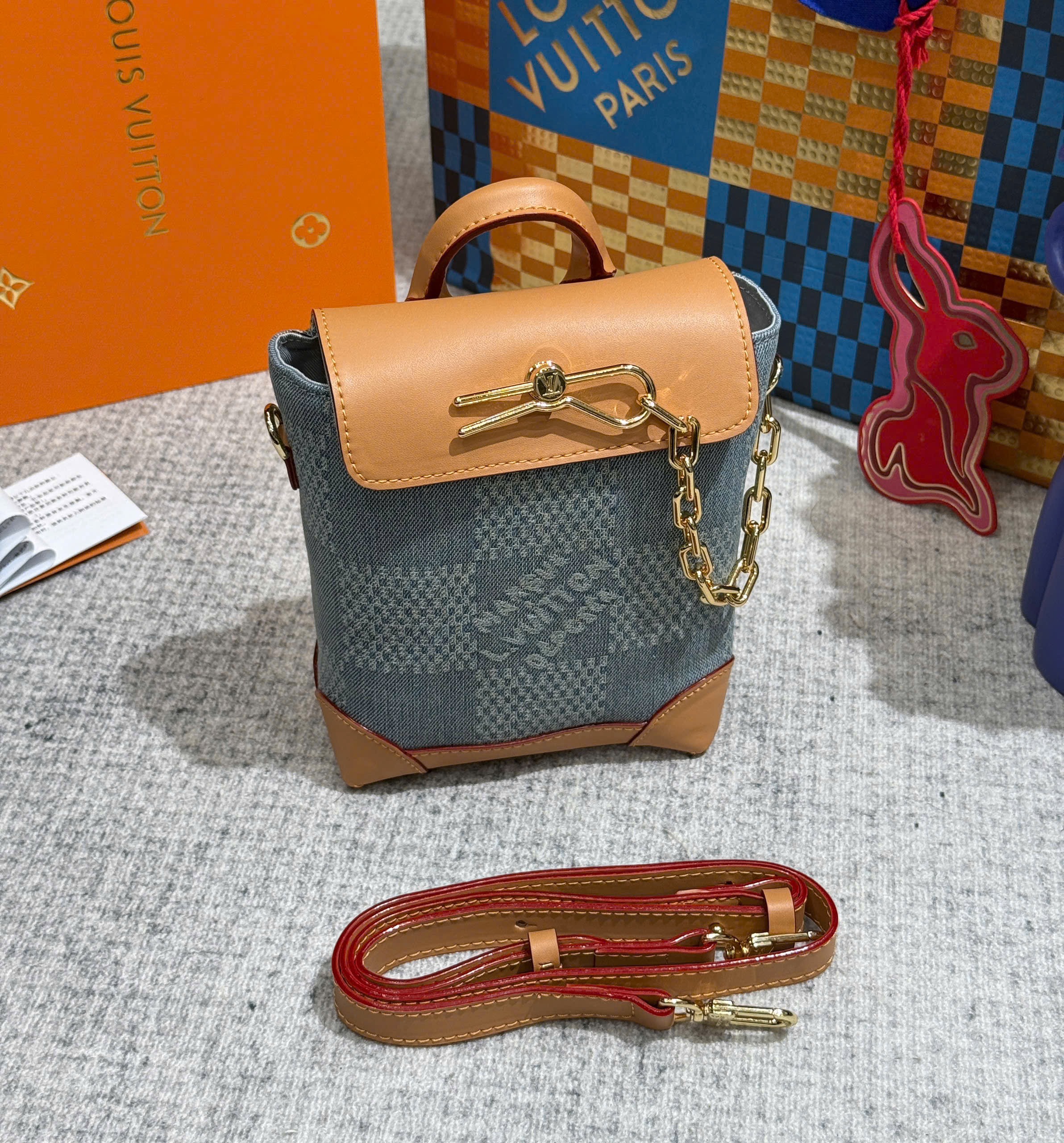 Túi mini đeo chéo Louis Vuitton LV Xanh jean phối Nâu họa tiết caro khóa cài móc xích size 15x18x7cm Like Auth on web fullbox bill thẻ PLD